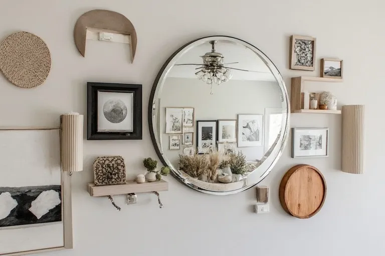 Mixing Round Mirrors with Other Wall Décor