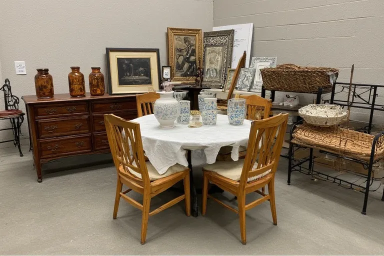 Tips for Finding Meaningful Thrifted Pieces